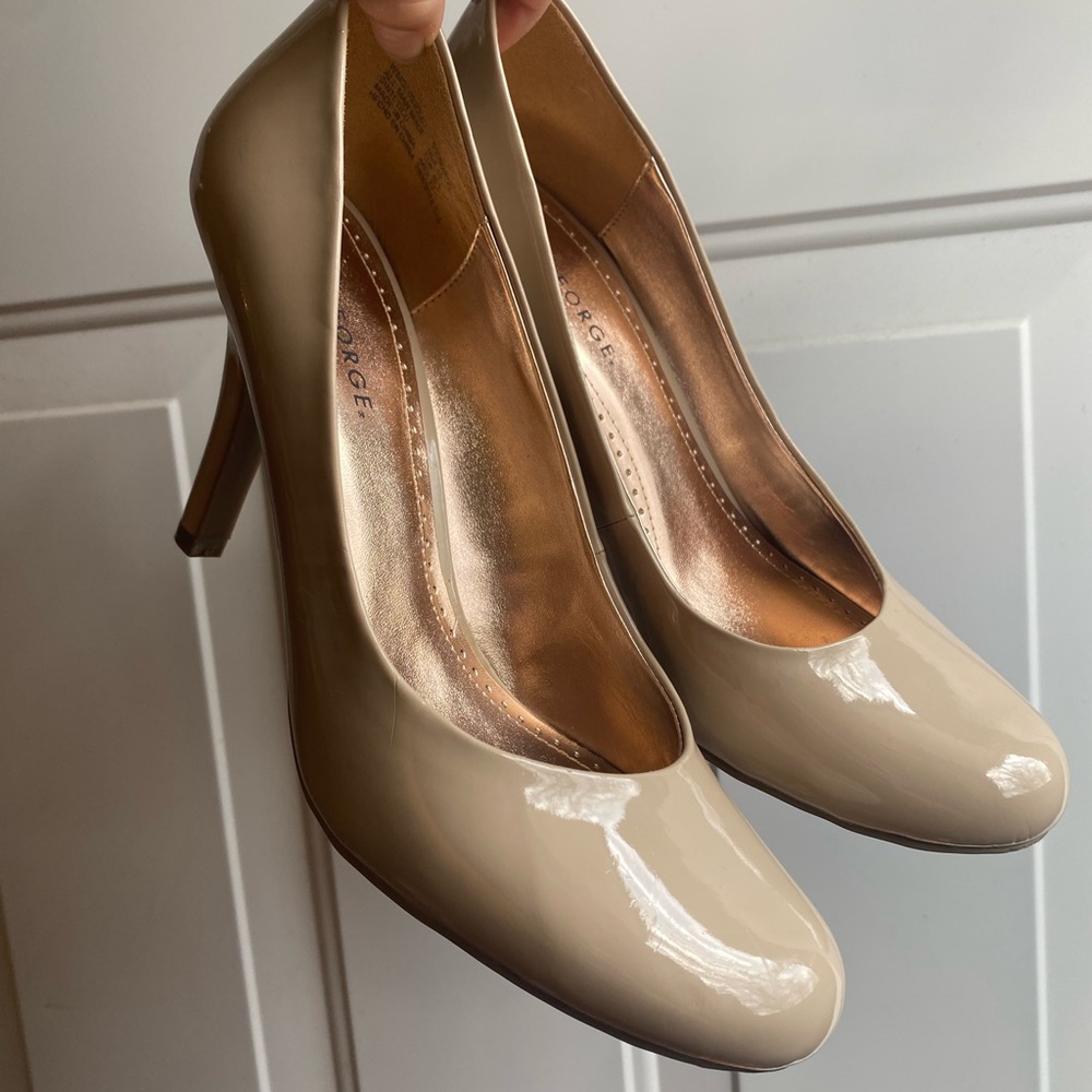 george tan high heels